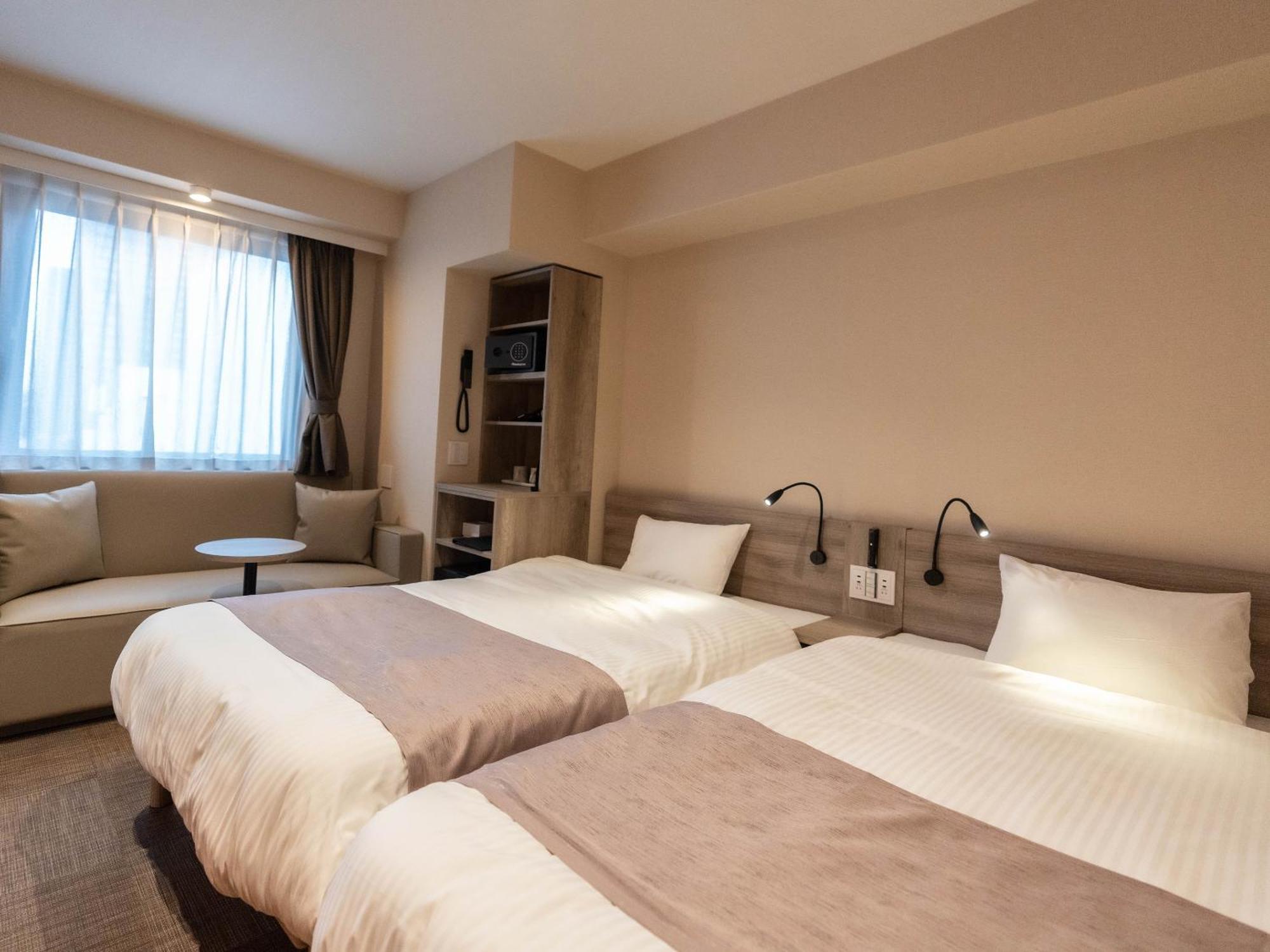 Hotel Sanrriott Shinsaibashi Oszaka Kültér fotó