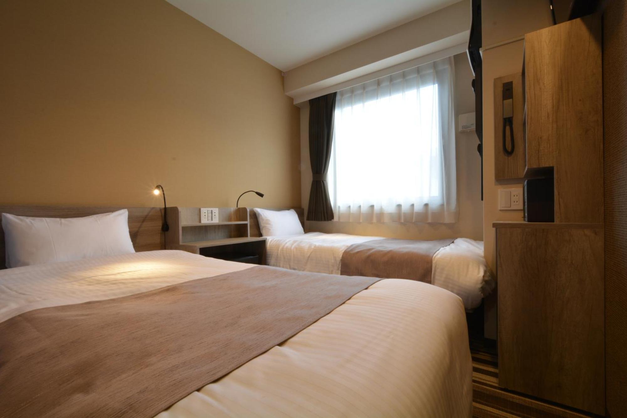 Hotel Sanrriott Shinsaibashi Oszaka Kültér fotó